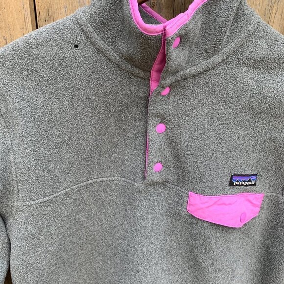 Patagonia Synchilla Snap T Fleece Pullover Gray/Pink Small - Picture 2 of 5